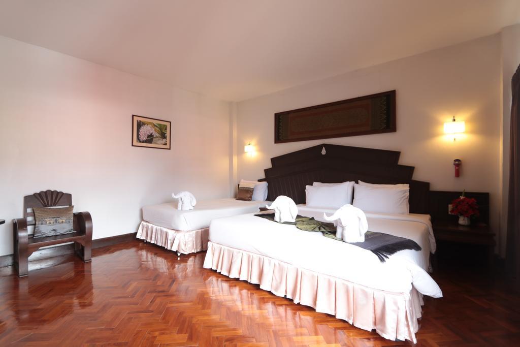 Baiyoke Chalet Hotel Mae Hong Son Extérieur photo