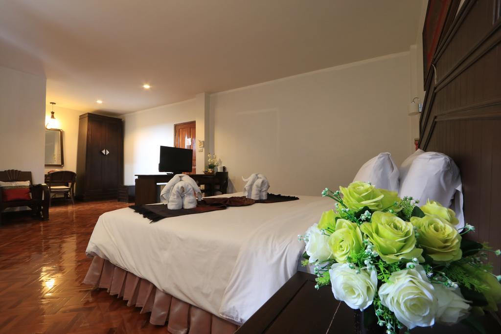 Baiyoke Chalet Hotel Mae Hong Son Extérieur photo
