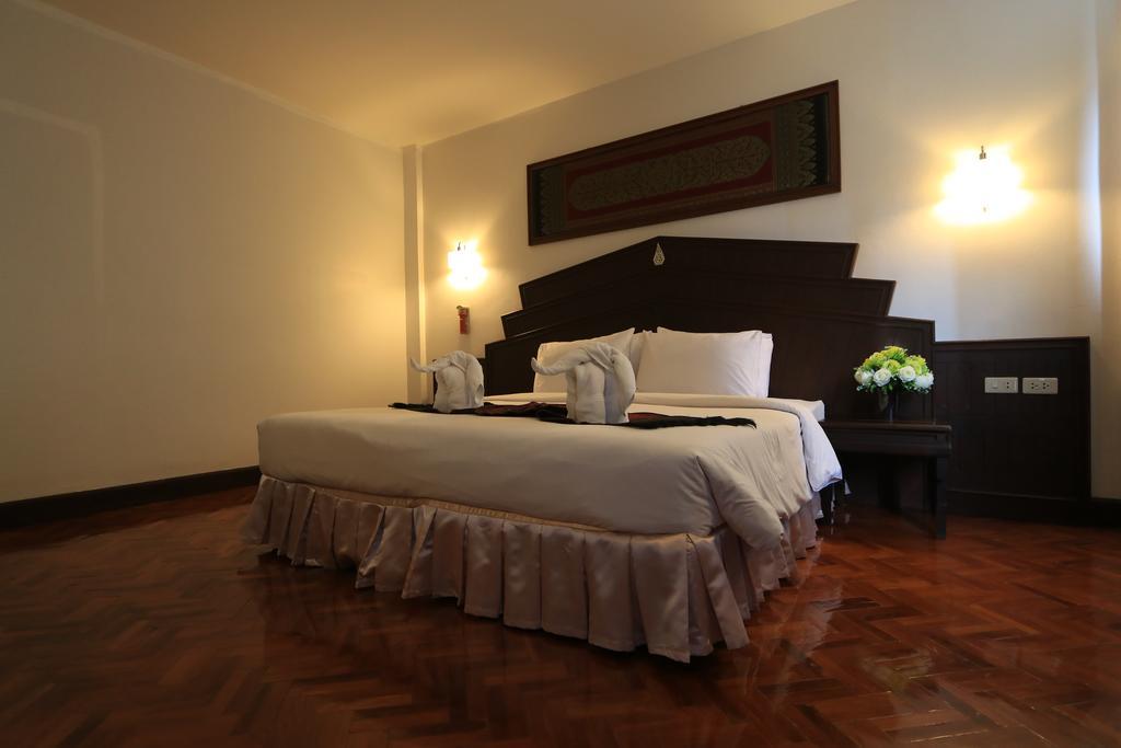 Baiyoke Chalet Hotel Mae Hong Son Extérieur photo