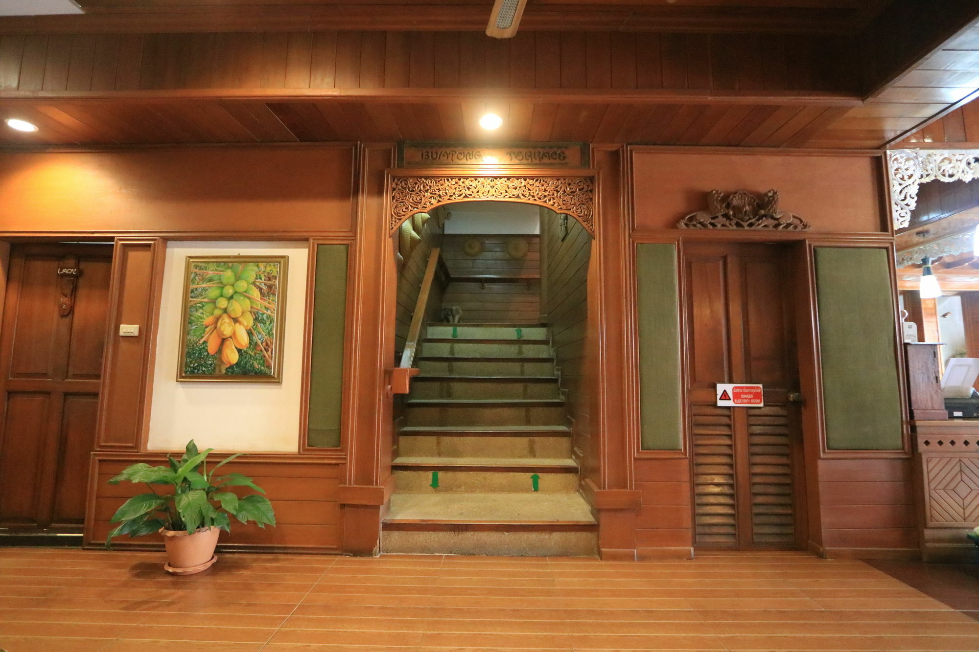 Baiyoke Chalet Hotel Mae Hong Son Extérieur photo