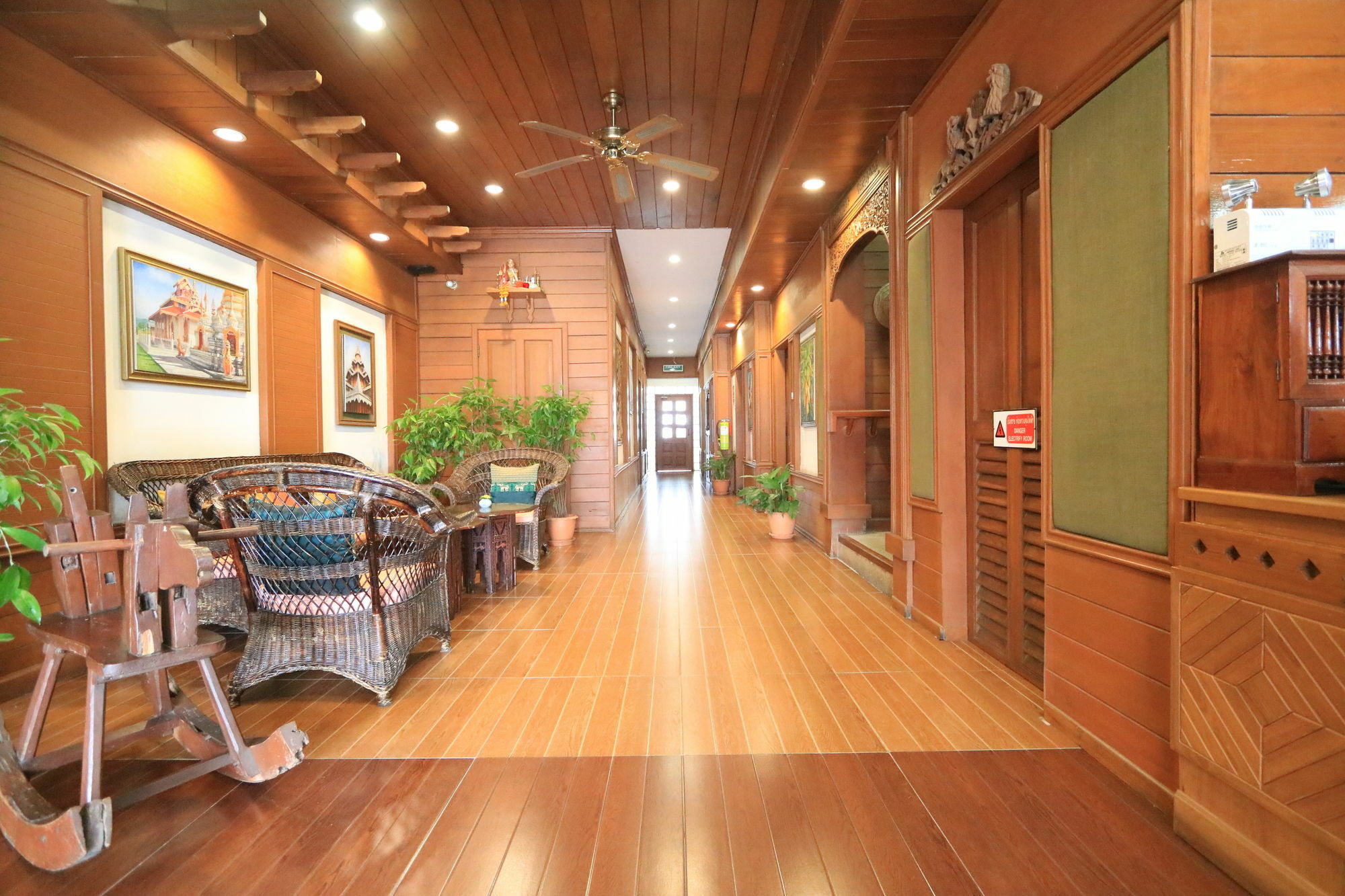 Baiyoke Chalet Hotel Mae Hong Son Extérieur photo