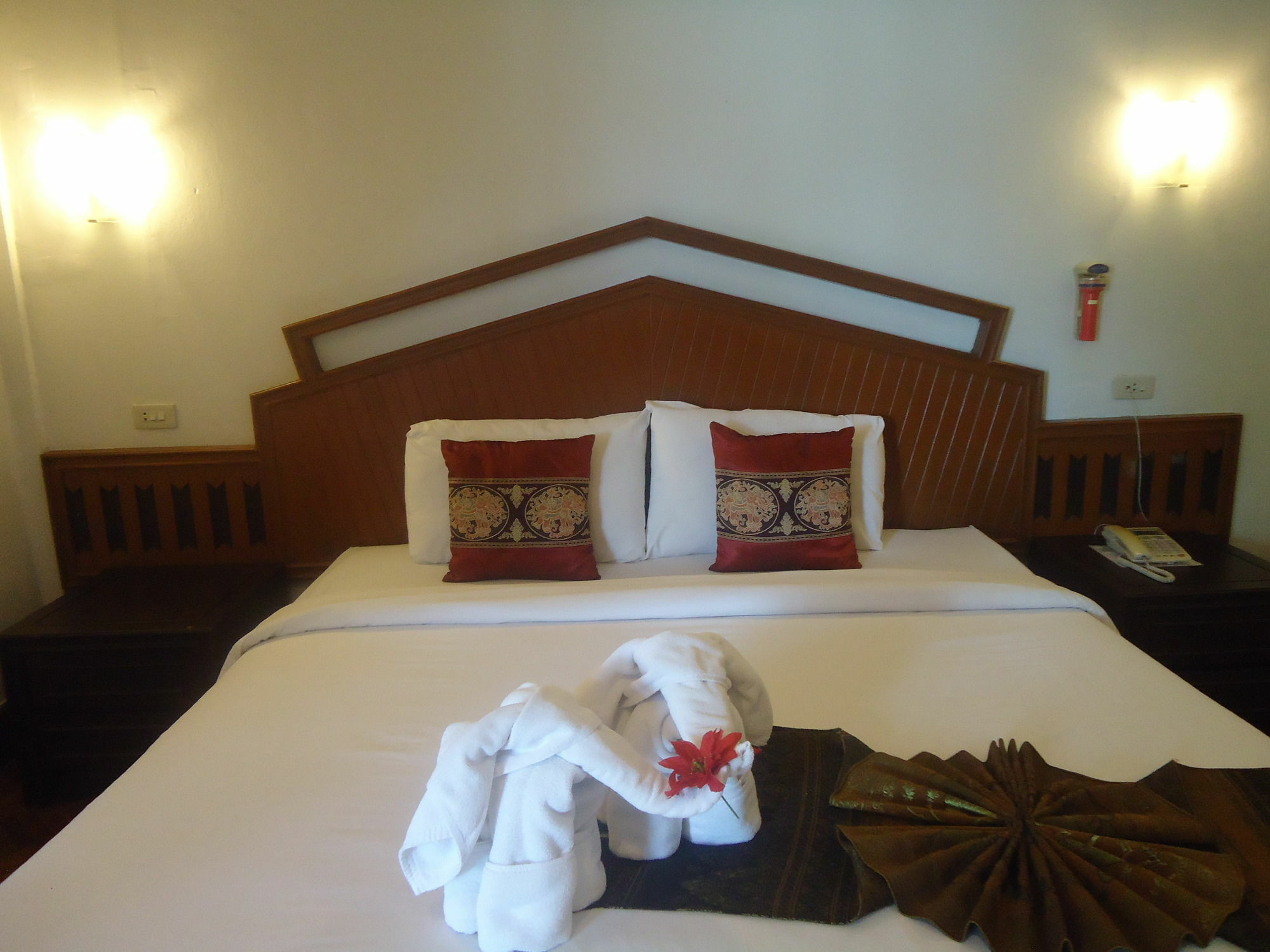 Baiyoke Chalet Hotel Mae Hong Son Extérieur photo