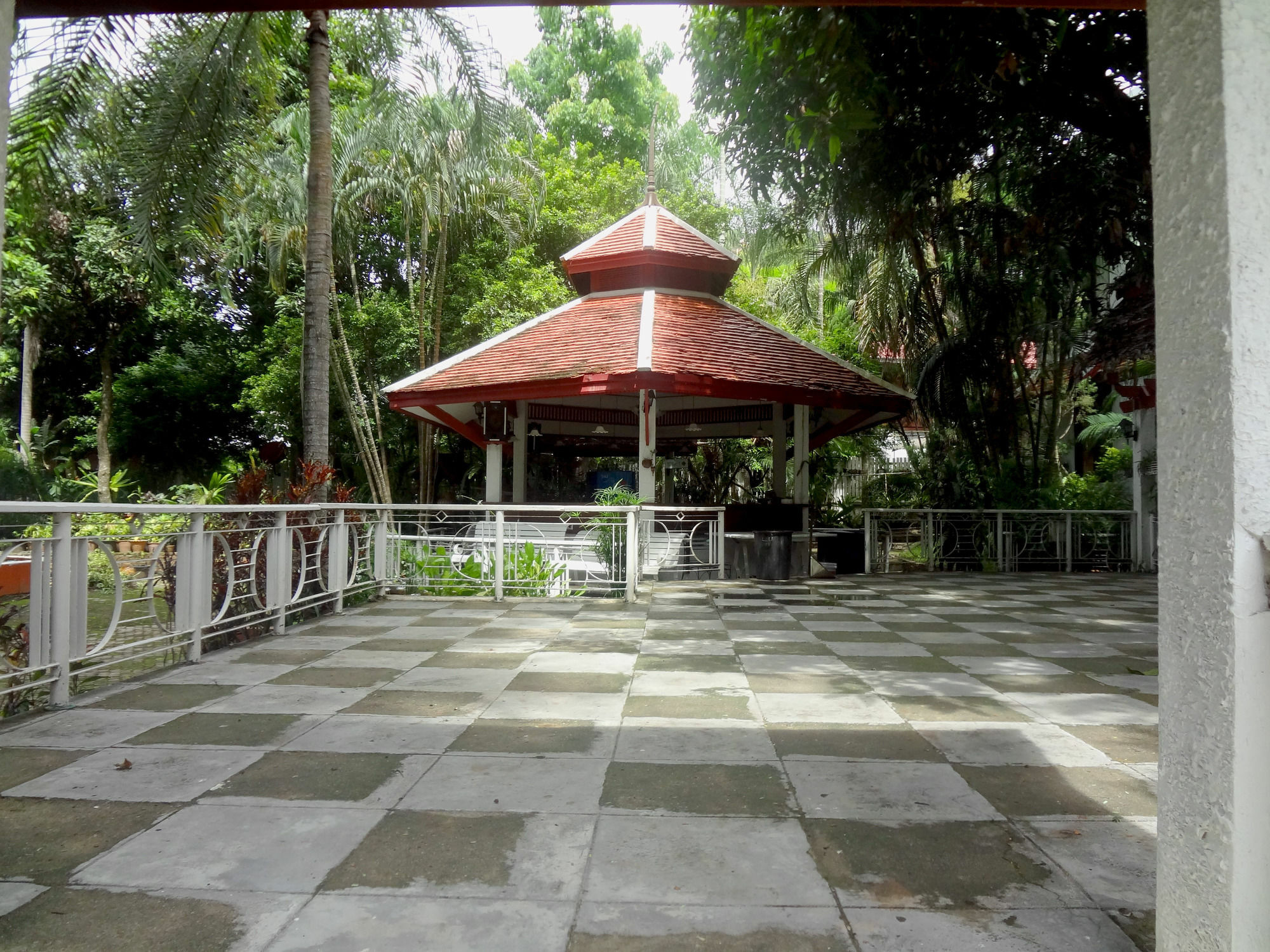 Baiyoke Chalet Hotel Mae Hong Son Extérieur photo